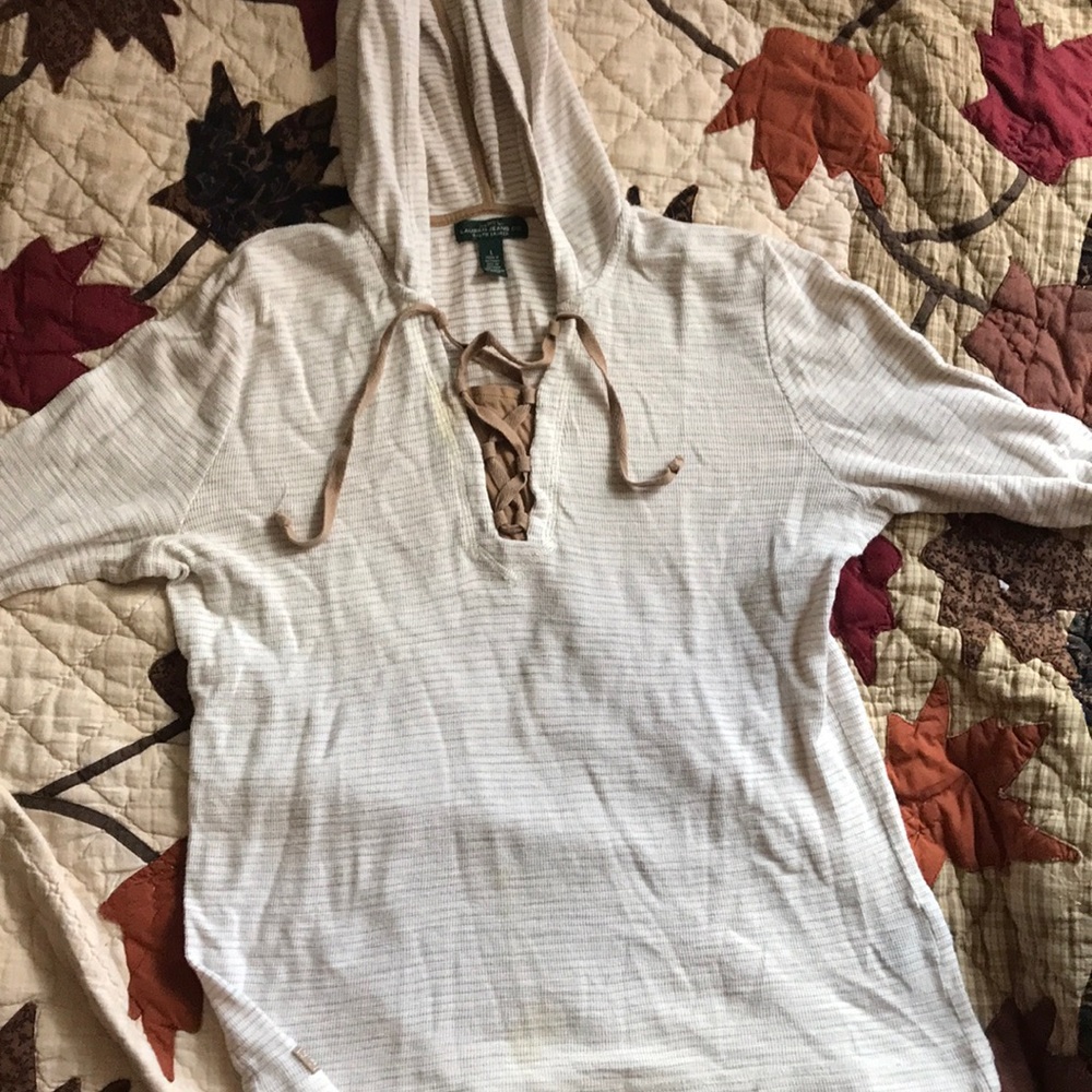 beige&cream with brown tie 3/4 sleeve slight discoloration shown in pics 2 spots